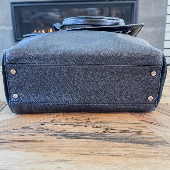 Kate Spade New York, Spencer Court Archie Tote, Black Pebbled Leather & Suede - Picture 4 of 12